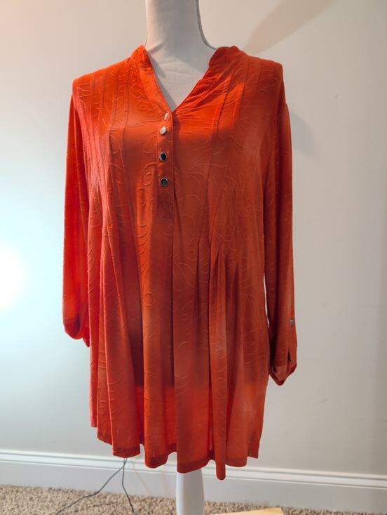 new directions Tops - New Directions Woman 1X Orange Embossed Tunic – Long Sleeve, V-Neck, Plus Size